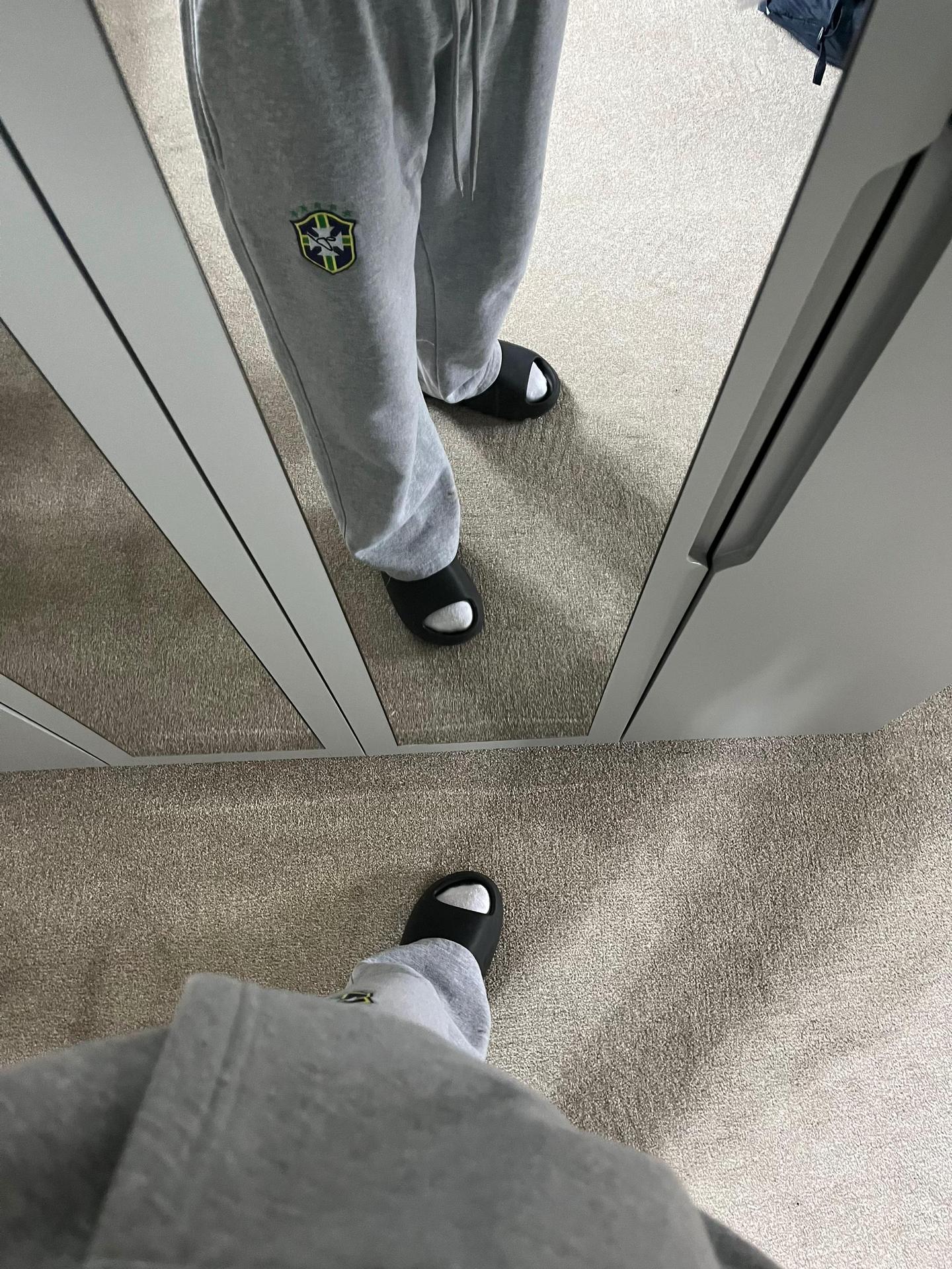 Men's Embroidered Hooded Sweatshirt and Trousers Set